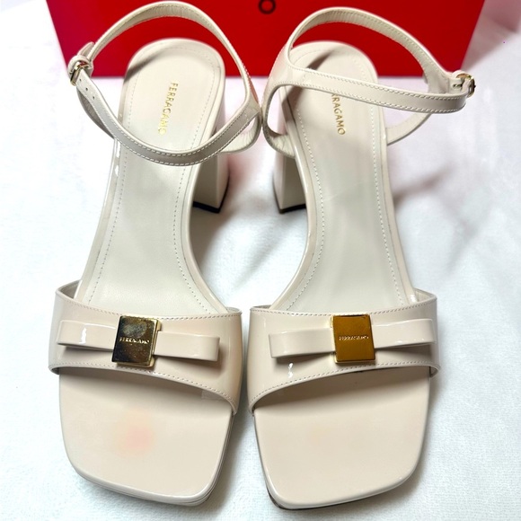 Ferragamo Marika Patent Leather  Women's Block Heel Platform Sandals - Picture 4 of 12